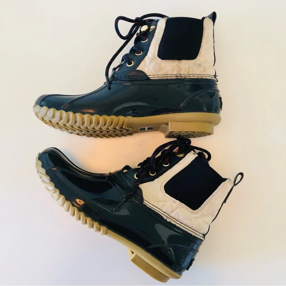 Tommy Hilfiger Hada Duck Boots Women’s 7 Navy White Faux Fur Rain Snow